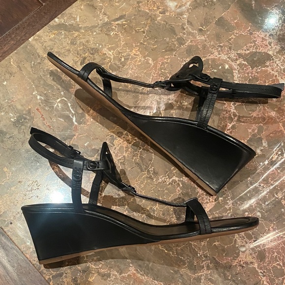 Tory Burch Black Wedge Sandals. Size 8.5 - Picture 9 of 10